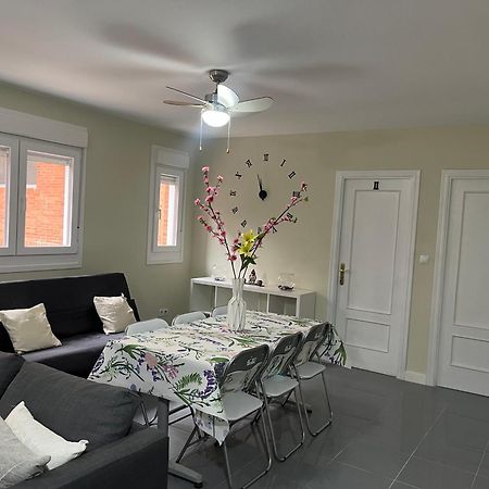 Apartasoles Valladolid Luaran gambar